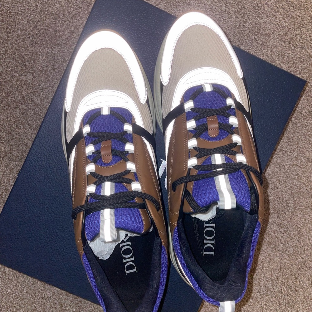 Dior B22 Sneakers - Picture 6 of 12